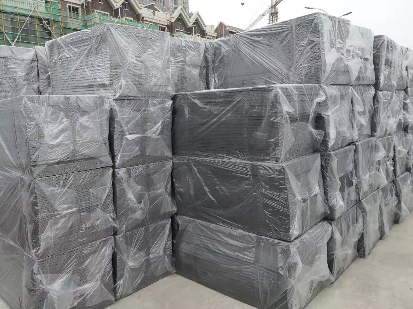 ʯī���Ը�����